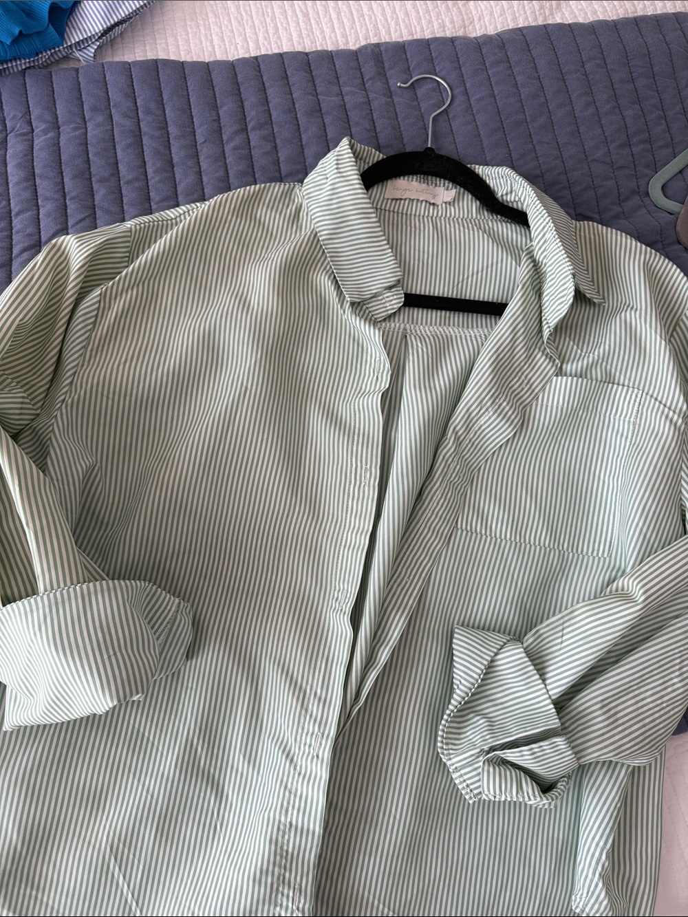 Button-Down Stripe Shirt - Light Green/White, oversized relaxed fit